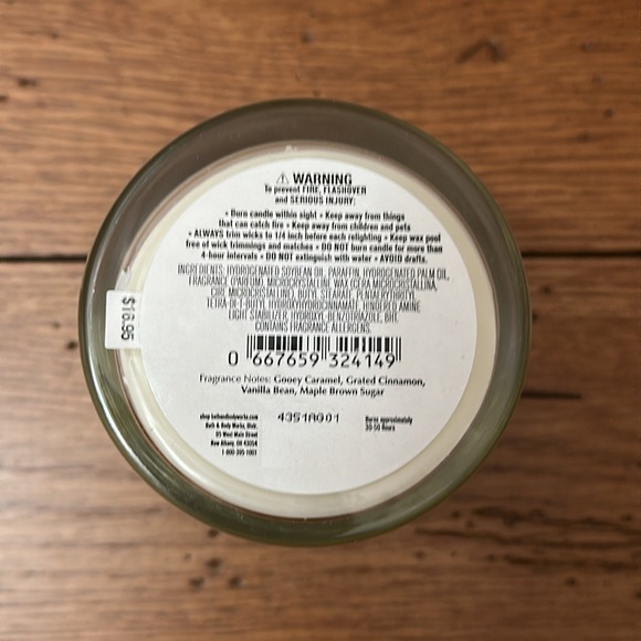 Bath & Body Works Cinnamon Caramel Swirl Candle Jar - 8 oz - Picture 5 of 6